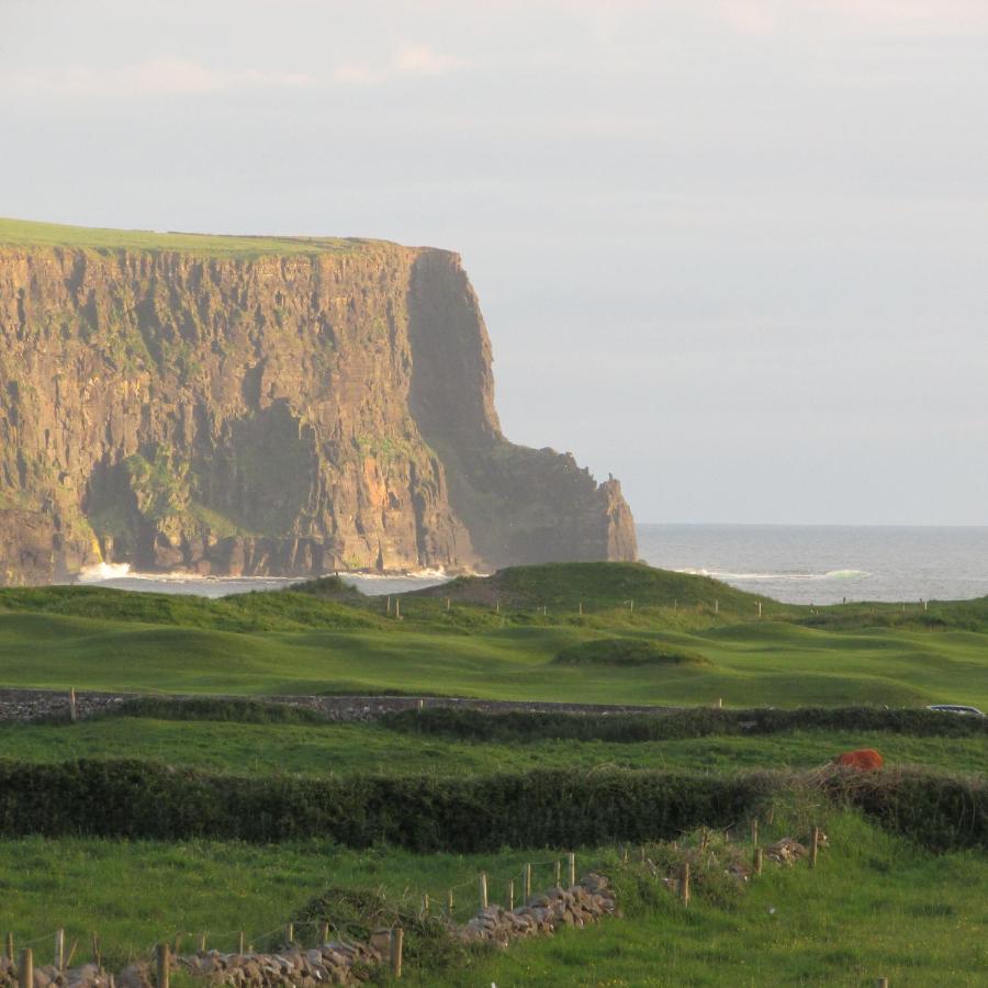 Gaoth Na Mara Hotel Doolin Exterior photo
